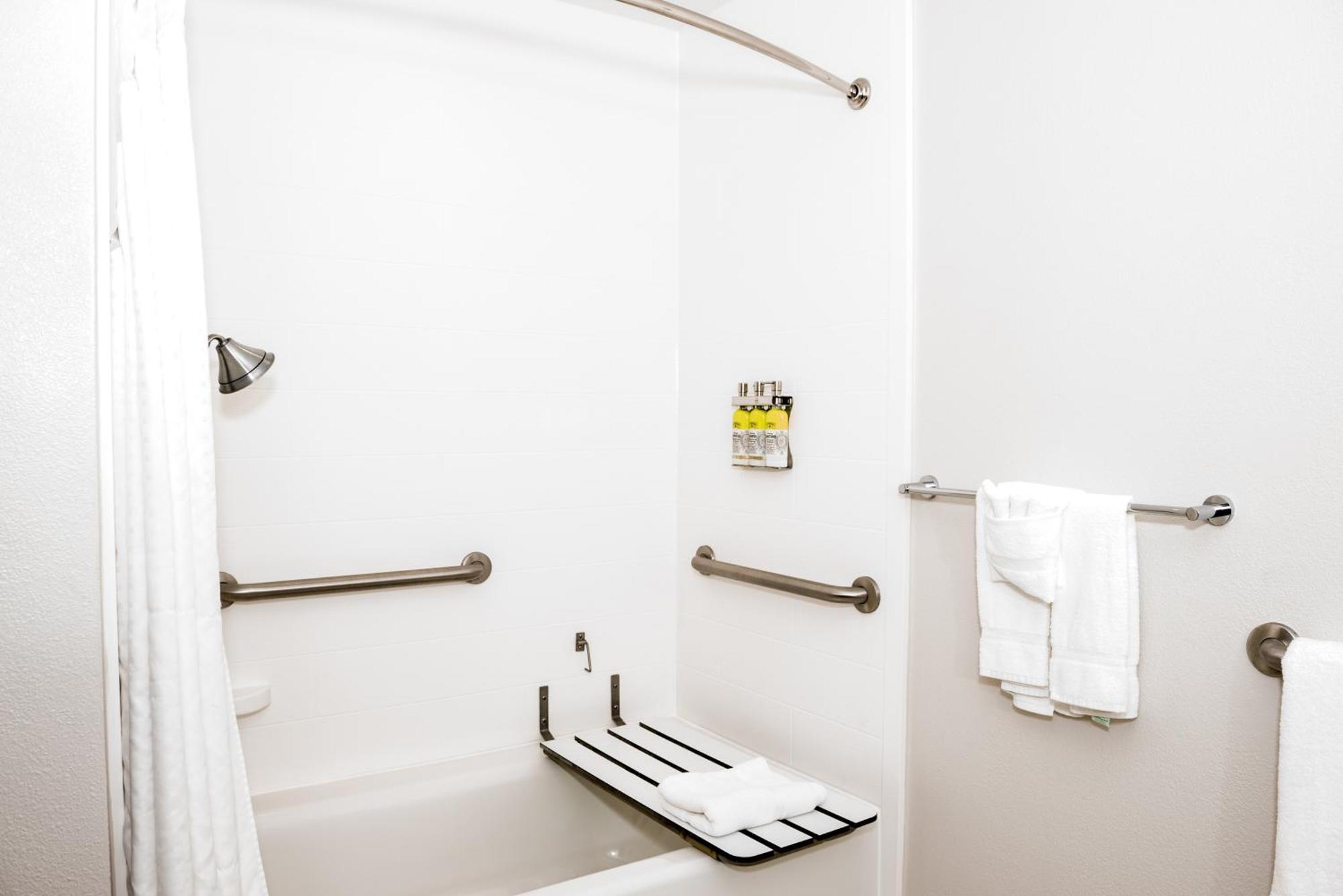 Double Room Two Double Beds Hearing Accessible or Non-Smoking