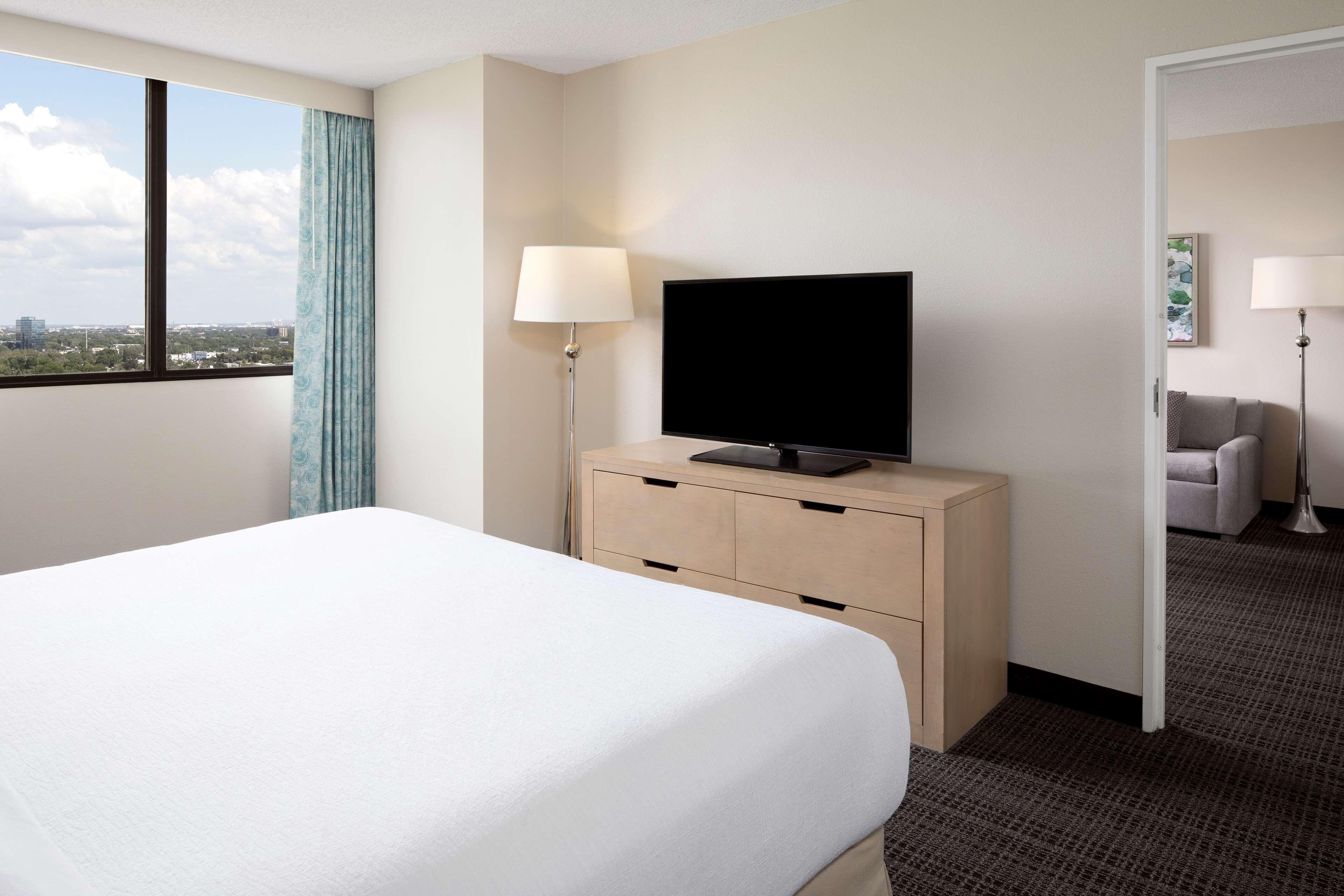 King Room with Bay/Sunset View - Non-Smoking,1706130017:JPEG