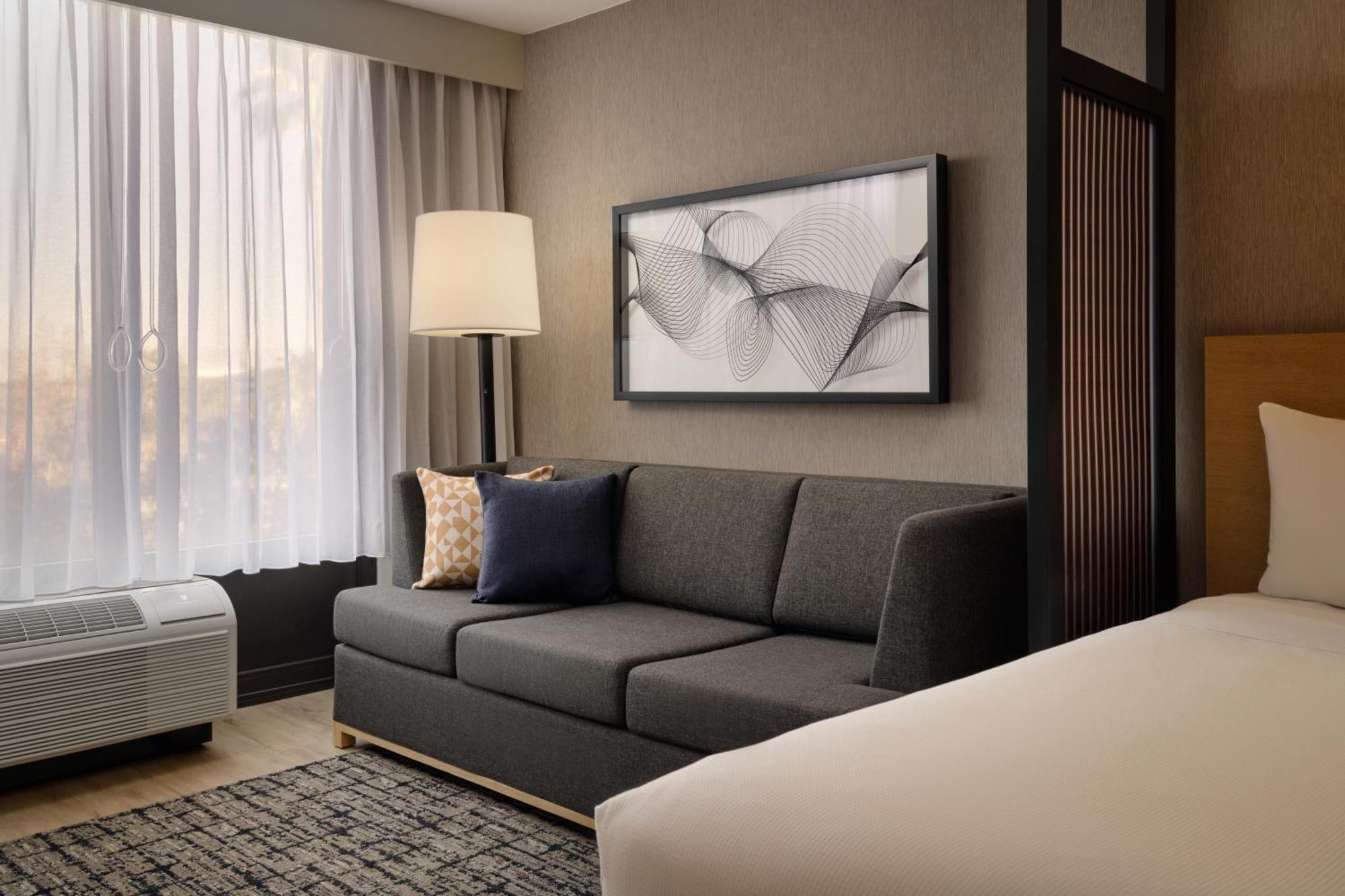 King Room Sofa Bed High Floor