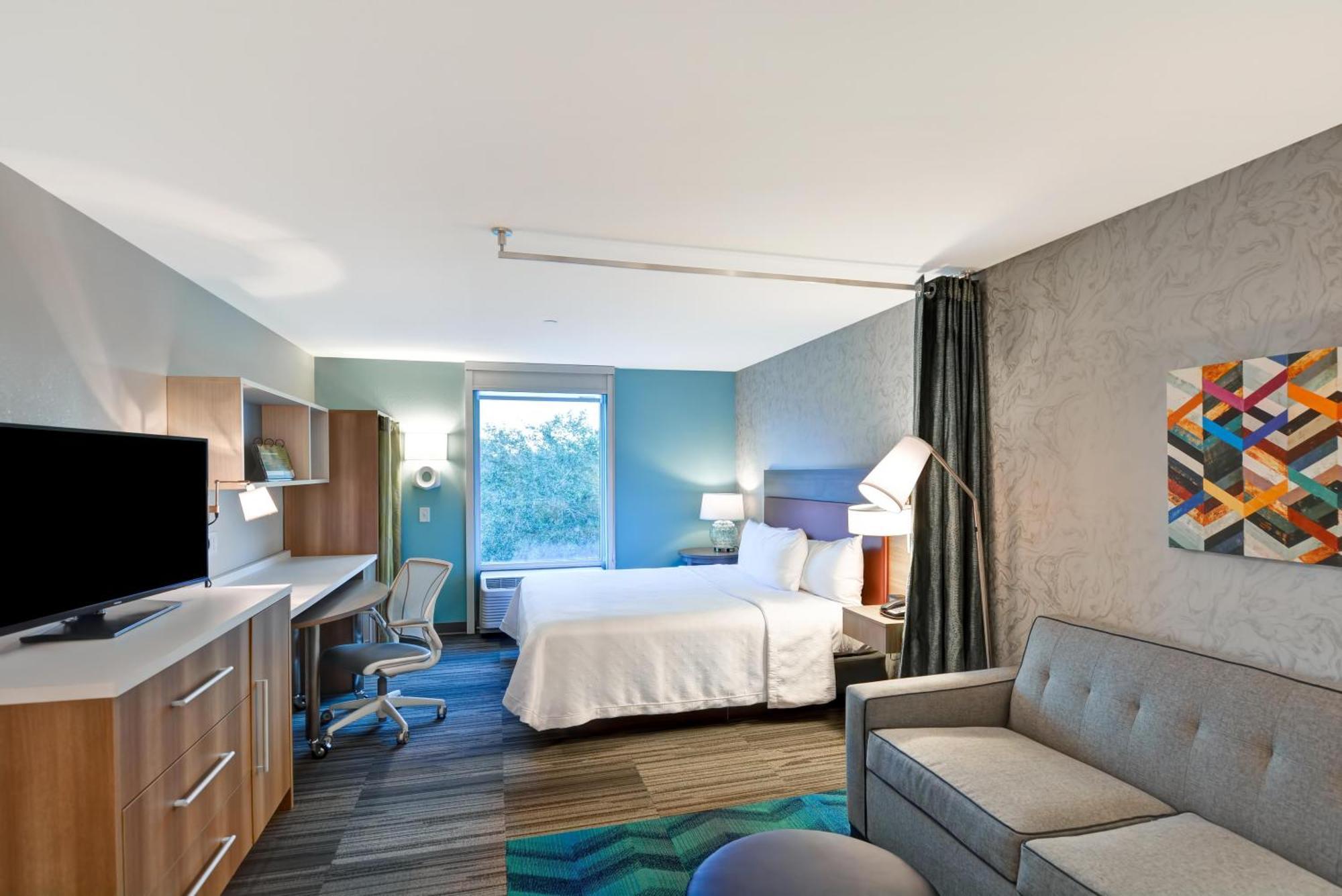 Pure Wellness King Studio Suite Non-Smoking