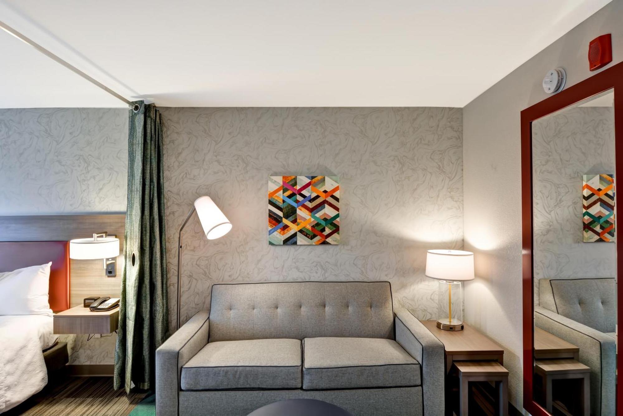 Pure Wellness King Studio Suite Non-Smoking