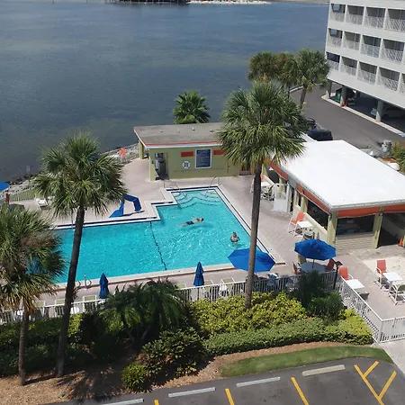 Sailport Waterfront Suites-3