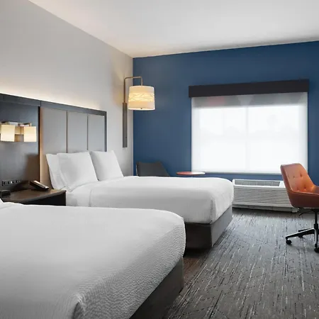 Holiday Inn Express & Suites - Tampa East - Ybor City By Ihg-3