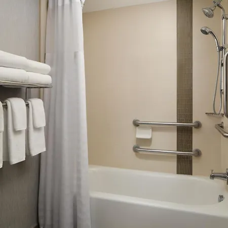 Hyatt Place Tampa Airport/Westshore-2