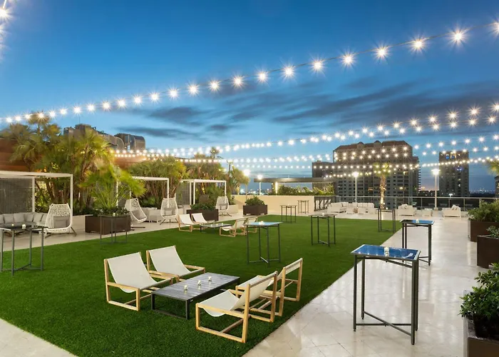 Jw Marriott Tampa Water Street Hotel